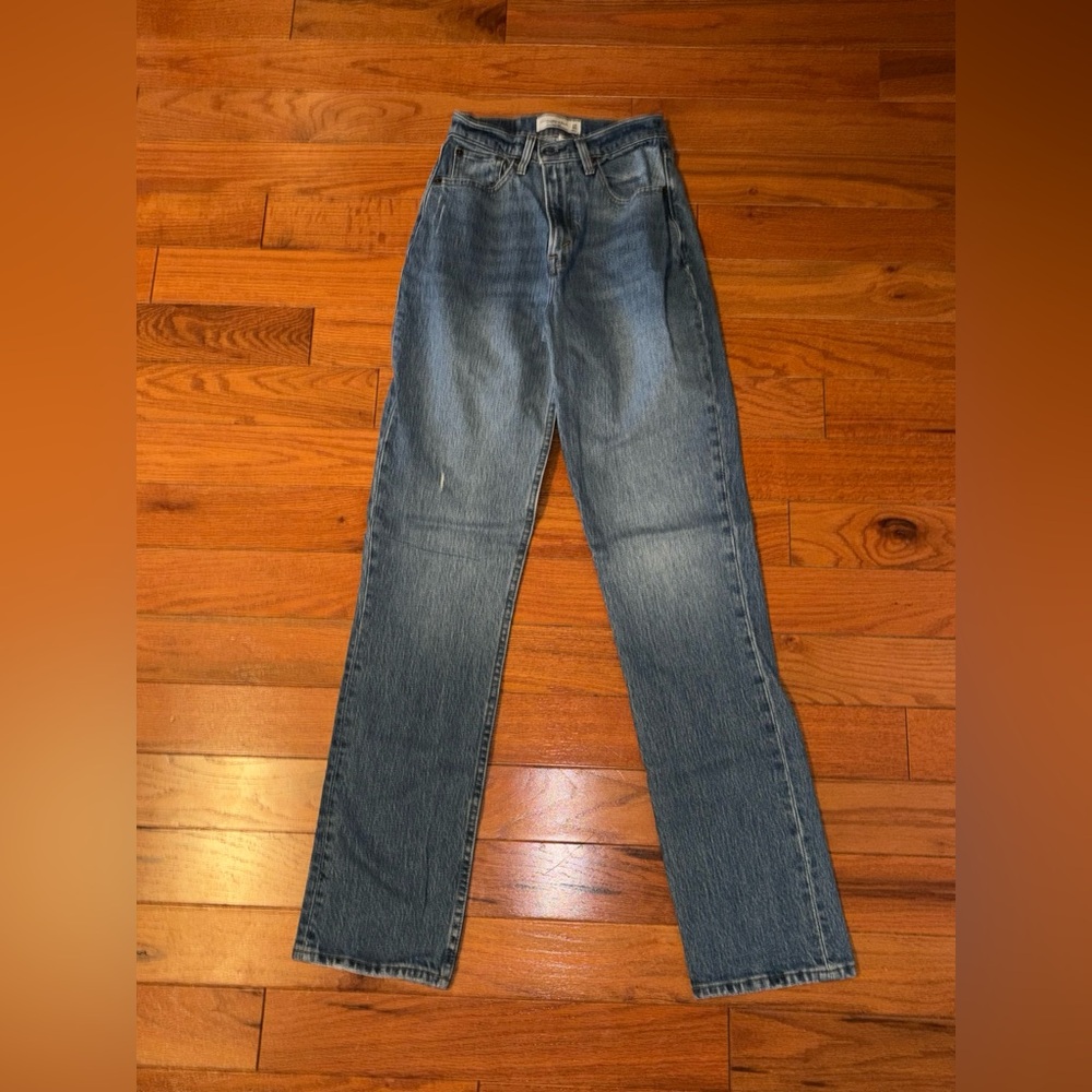Abercrombie & fitch jeans